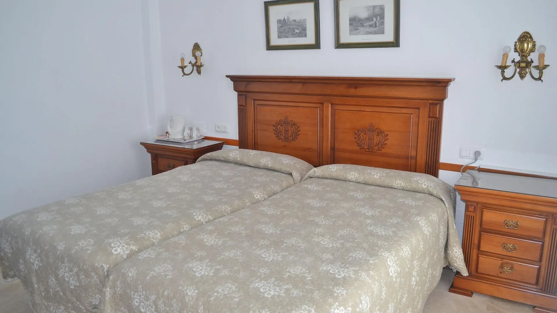 Apartamento Hostal Dianes Nerja