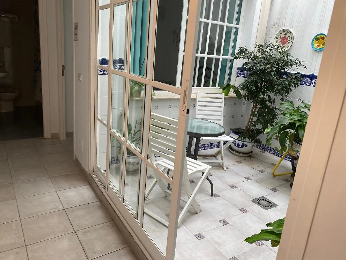 Apartamento Hostal Dianes Nerja