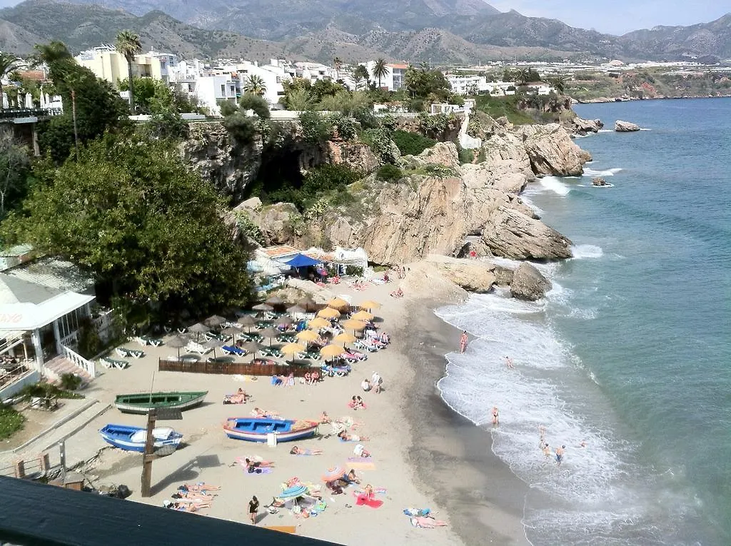 Hostal Dianes Nerja Apartamento