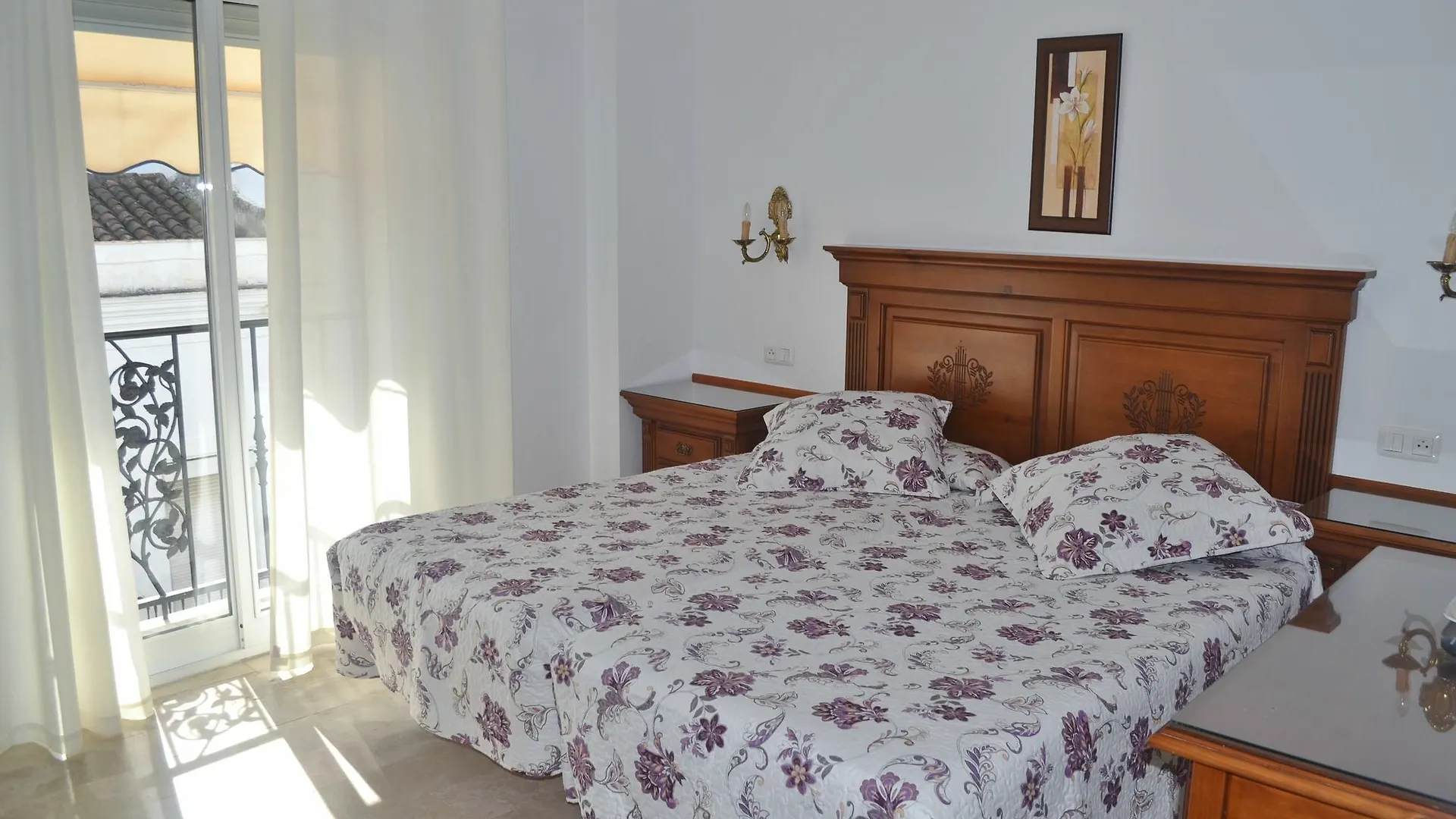 Hostal Dianes Nerja Apartamento