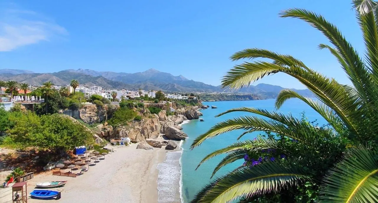 Apartamentos Dianes Holidays Nerja 0*,  Spain